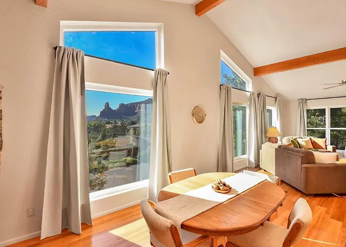 Red Rock Magnificence Stunning Views Quiet Village Of Oak Creek Pet-friendly Holiday home