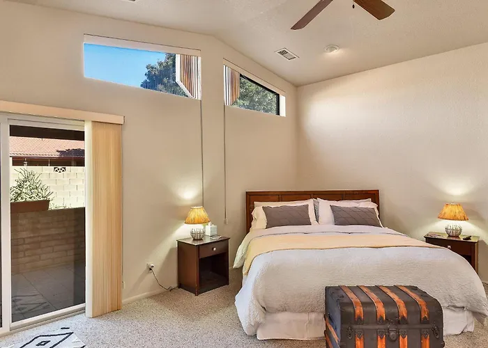 Red Rock Magnificence Stunning Views Quiet Village Of Oak Creek Pet-friendly Holiday home *